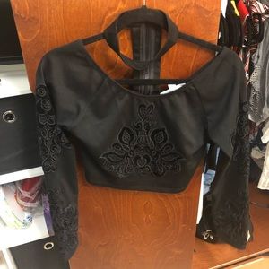 LF Embroidered Long Sleeve Crop